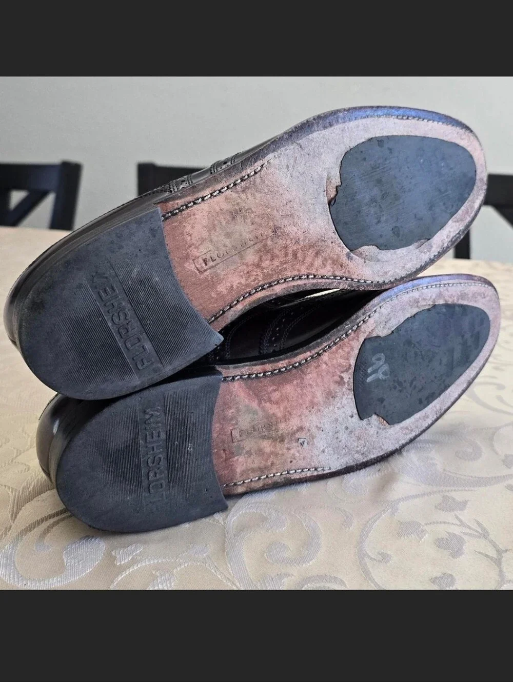 Men’s Vintage Florsheim Leather Lexington Wingtip Oxfords